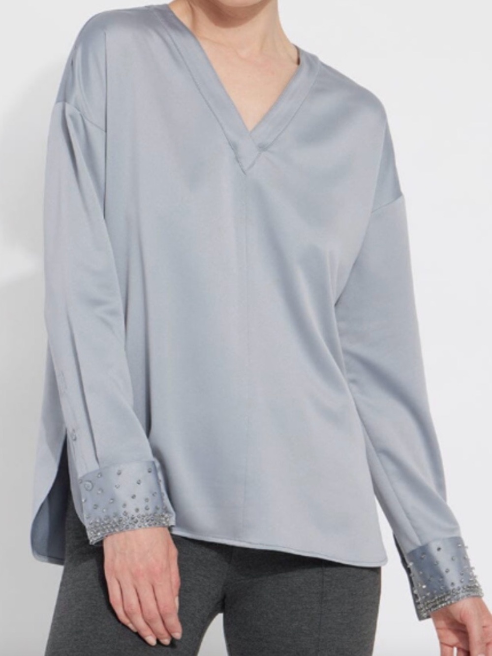 Lysse Grayish/blue V-Neck Tunic with Beaded Cuffs. NWOT